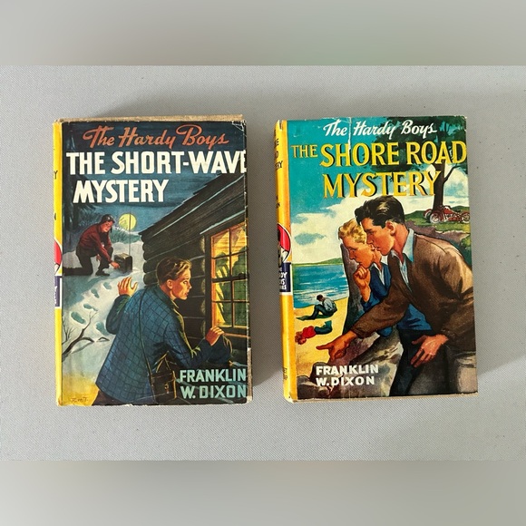 Hardy Boys Other - Vintage Hardy Boys Books HC DJ 1928 Shore Road 1945 Short Wave Great Condition